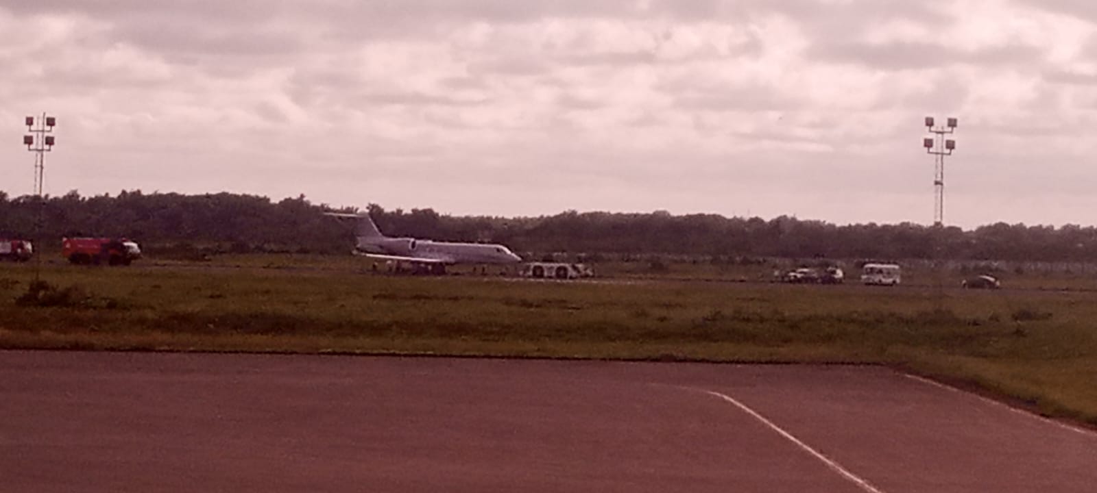 Boakai on Plane that Crash Landed at RIA